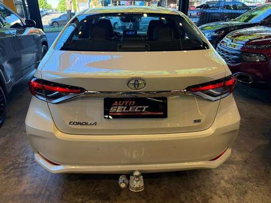 TOYOTA-COROLLA-2024