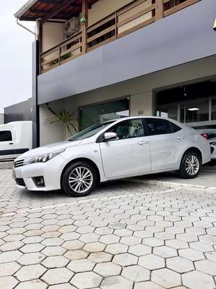 TOYOTA-COROLLA-2014