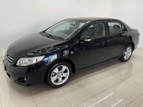TOYOTA-COROLLA-2010