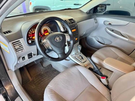 TOYOTA COROLLA 2.0 XEI 16V FLEX 4P AUTOMÁTICO