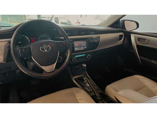 TOYOTA-COROLLA-2015