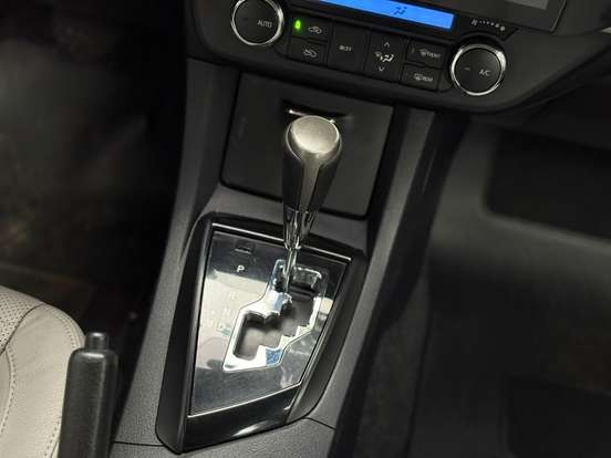 TOYOTA-COROLLA-2014