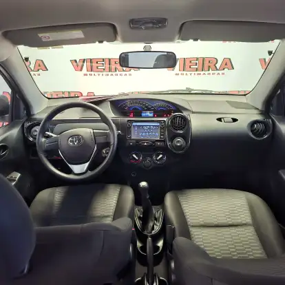 TOYOTA-ETIOS-2014