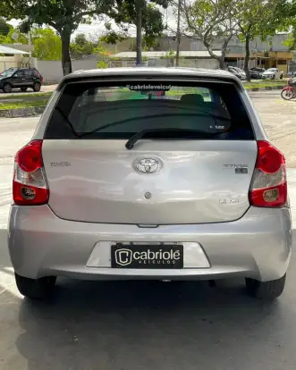 TOYOTA-ETIOS-2013