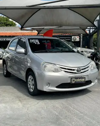 TOYOTA-ETIOS-2013