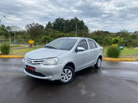 TOYOTA ETIOS 1.5 X SEDAN 16V FLEX 4P MANUAL