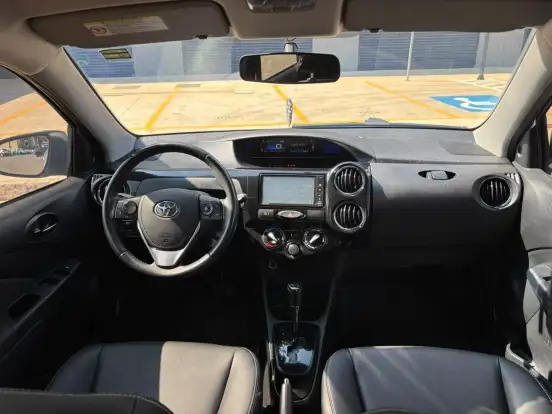 TOYOTA-ETIOS-1.5 XLS 16V FLEX 4P AUTOMÁTICO TOYOTA-ETIOS-2018