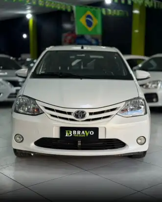 TOYOTA-ETIOS-1.5 XLS 16V FLEX 4P MANUAL TOYOTA-ETIOS-2016