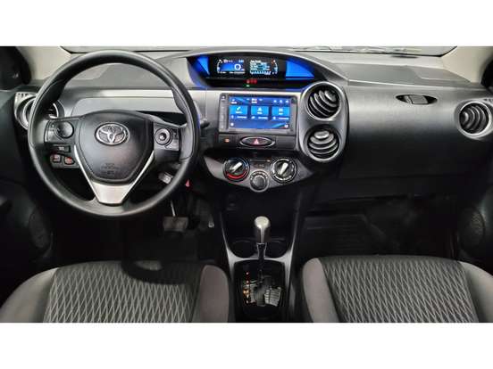 TOYOTA-ETIOS-1.5 X PLUS SEDAN 16V FLEX 4P AUTOMÁTICO TOYOTA-ETIOS-2020