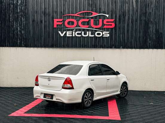 TOYOTA-ETIOS-1.5 X SEDAN 16V FLEX 4P AUTOMÁTICO TOYOTA-ETIOS-2016