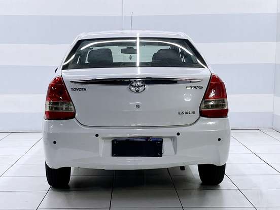 TOYOTA-ETIOS-2014