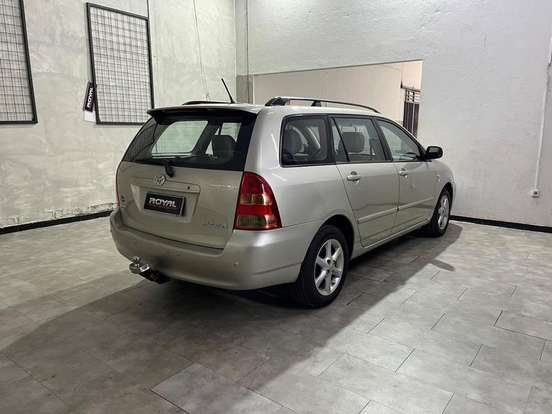 TOYOTA-FIELDER-1.8 16V GASOLINA 4P AUTOMÁTICO TOYOTA-FIELDER-2005