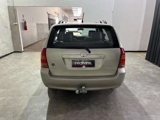 TOYOTA-FIELDER-1.8 16V GASOLINA 4P AUTOMÁTICO TOYOTA-FIELDER-2005