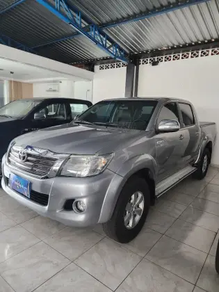 TOYOTA HILUX 2.7 SRV 4X4 CD 16V FLEX 4P AUTOMÁTICO
