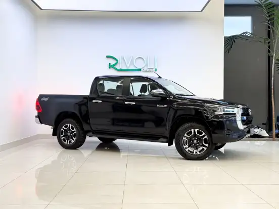 TOYOTA-HILUX-2025