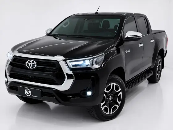 TOYOTA HILUX 2.8 D-4D TURBO DIESEL CD SRX 4X4 AUTOMÁTICO