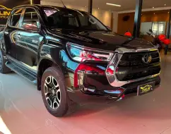 TOYOTA HILUX 2.8 D-4D TURBO DIESEL CD SRX 4X4 AUTOMÁTICO TOYOTA HILUX 2.8 D-4D TURBO DIESEL CD SRX 4X4 AUTOMÁTICO