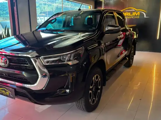 TOYOTA-HILUX-2.8 D-4D TURBO DIESEL CD SRX 4X4 AUTOMÁTICO TOYOTA-HILUX-2022