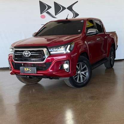 TOYOTA-HILUX-2019