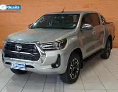 TOYOTA HILUX 2.8 D-4D TURBO DIESEL CD SRX 4X4 AUTOMÁTICO TOYOTA HILUX 2.8 D-4D TURBO DIESEL CD SRX 4X4 AUTOMÁTICO