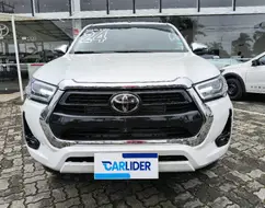 TOYOTA HILUX 2.8 D-4D TURBO DIESEL CD SRX 4X4 AUTOMÁTICO TOYOTA HILUX 2.8 D-4D TURBO DIESEL CD SRX 4X4 AUTOMÁTICO