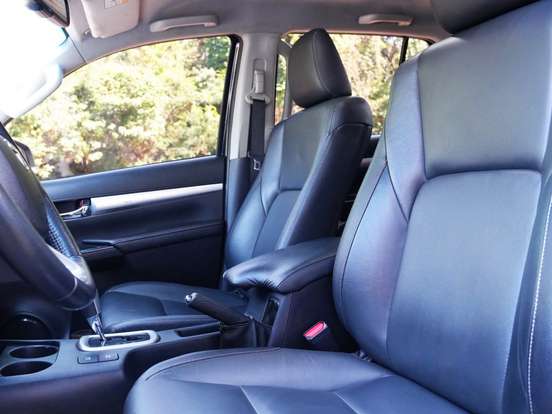 TOYOTA-HILUX-2.8 SRV 4X4 CD 16V DIESEL 4P AUTOMÁTICO TOYOTA-HILUX-2019