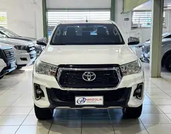 TOYOTA HILUX 2.8 SRV 4X4 CD 16V DIESEL 4P AUTOMÁTICO TOYOTA HILUX 2.8 SRV 4X4 CD 16V DIESEL 4P AUTOMÁTICO