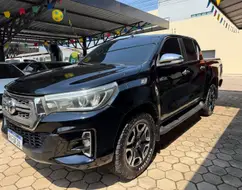 TOYOTA HILUX 2.8 SRX 4X4 CD 16V DIESEL 4P AUTOMÁTICO TOYOTA HILUX 2.8 SRX 4X4 CD 16V DIESEL 4P AUTOMÁTICO