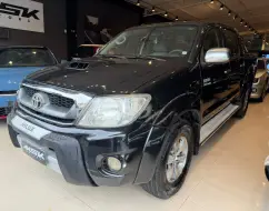TOYOTA HILUX 3.0 SRV 4X4 CD 16V TURBO INTERCOOLER DIESEL 4P AUTOMÁTICO TOYOTA HILUX 3.0 SRV 4X4 CD 16V TURBO INTERCOOLER DIESEL 4P AUTOMÁTICO