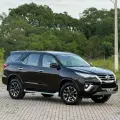 TOYOTA HILUX SW4 2.8 SRX DIAMOND 4X4 7 LUGARES 16V TURBO INTERCOOLER DIESEL 4P AUTOMÁTICO TOYOTA HILUX SW4 2.8 SRX DIAMOND 4X4 7 LUGARES 16V TURBO INTERCOOLER DIESEL 4P AUTOMÁTICO