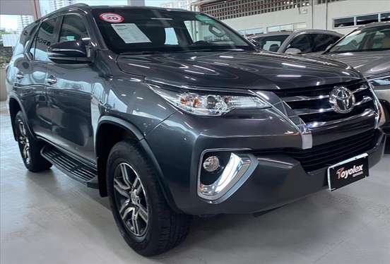 TOYOTA-HILUX SW4-2019