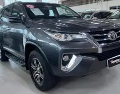 TOYOTA HILUX SW4 2.7 SRV 7 LUGARES 4X2 16V FLEX 4P AUTOMÁTICO TOYOTA HILUX SW4 2.7 SRV 7 LUGARES 4X2 16V FLEX 4P AUTOMÁTICO