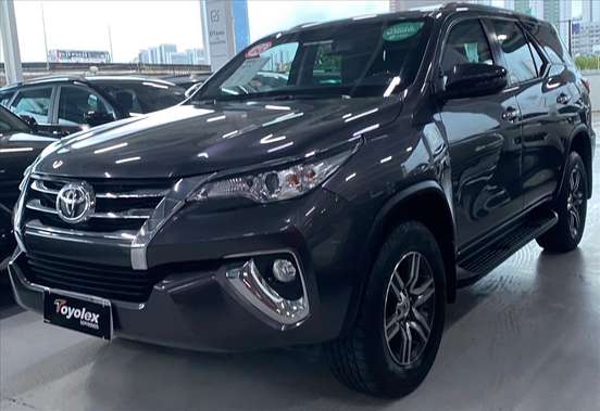 TOYOTA-HILUX SW4-2.7 SRV 7 LUGARES 4X2 16V FLEX 4P AUTOMÁTICO TOYOTA-HILUX SW4-2019
