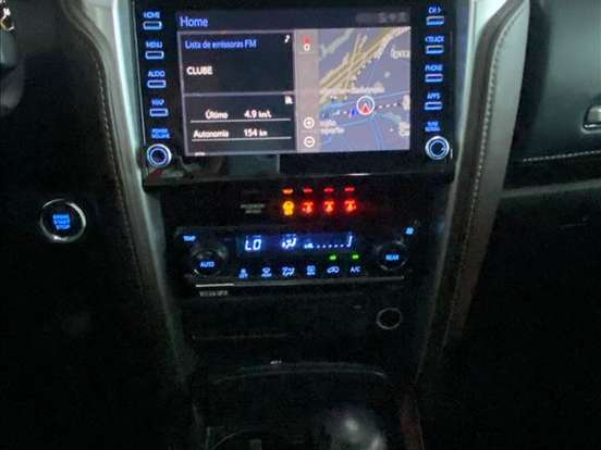 TOYOTA-HILUX SW4-2.7 SRV 7 LUGARES 4X2 16V FLEX 4P AUTOMÁTICO TOYOTA-HILUX SW4-2019