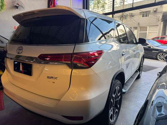 TOYOTA-HILUX SW4-2016