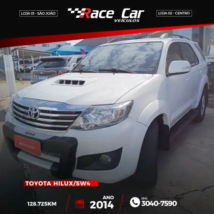 TOYOTA HILUX SW4 3.0 SRV 4X4 7 LUGARES 16V TURBO INTERCOOLER DIESEL 4P AUTOMÁTICO