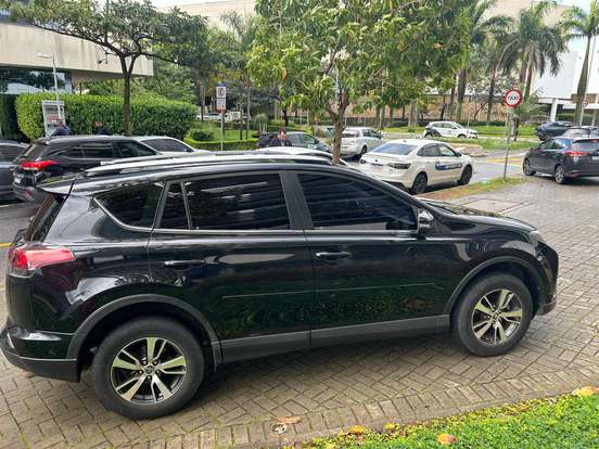 TOYOTA-RAV4-2.0 TOP 4X2 16V GASOLINA 4P AUTOMÁTICO TOYOTA-RAV4-2018