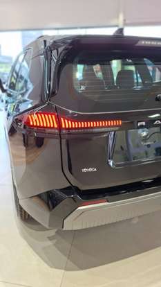 TOYOTA-RAV4-2026