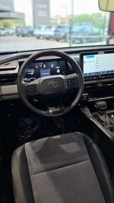 TOYOTA-RAV4-2026