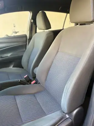 TOYOTA-YARIS-1.3 16V FLEX XL MULTIDRIVE TOYOTA-YARIS-2019