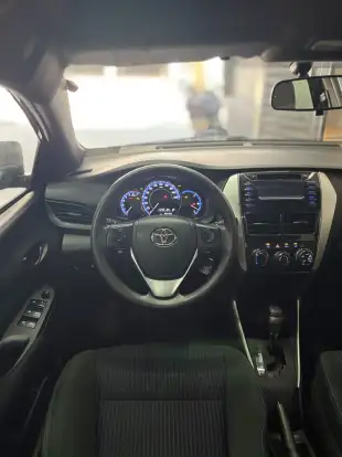 TOYOTA-YARIS-1.3 16V FLEX XL MULTIDRIVE TOYOTA-YARIS-2019
