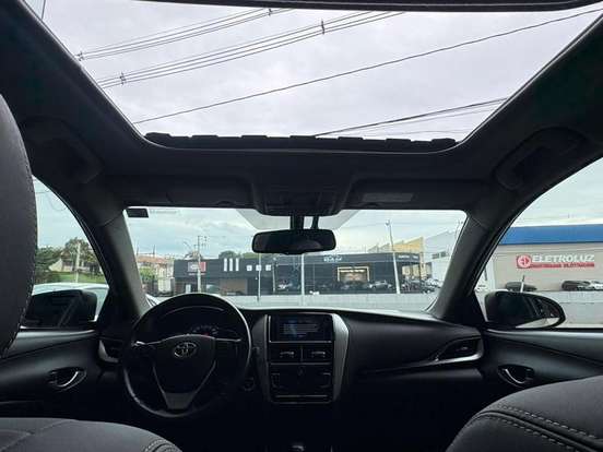 TOYOTA-YARIS-1.3 16V FLEX XL LIVE MANUAL TOYOTA-YARIS-2019
