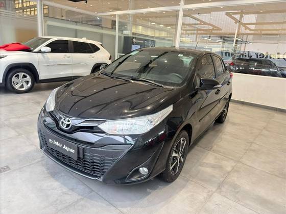 TOYOTA YARIS 1.3 16V FLEX XL LIVE MULTIDRIVE