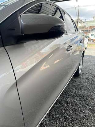 TOYOTA-YARIS-2018