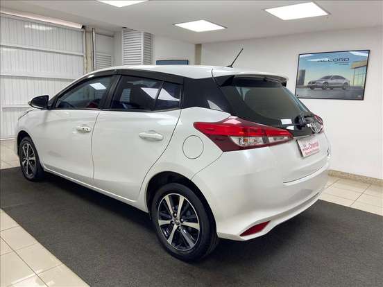 TOYOTA-YARIS-1.5 16V FLEX XLS CONNECT MULTIDRIVE TOYOTA-YARIS-2021