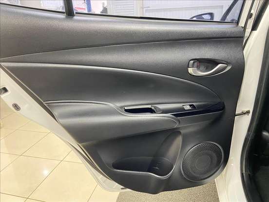 TOYOTA-YARIS-1.5 16V FLEX XLS CONNECT MULTIDRIVE TOYOTA-YARIS-2021