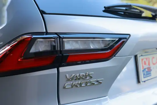 TOYOTA-YARIS CROSS-2026