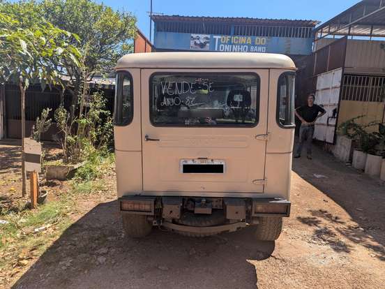TOYOTA-BANDEIRANTE-4.0 OJ50LV 4X4 TETO RIGIDO DIESEL 2P MANUAL TOYOTA-BANDEIRANTE-1987
