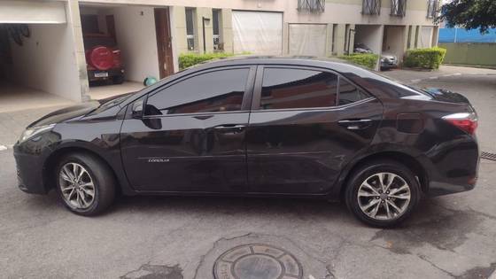 TOYOTA COROLLA 1.8 GLI 16V FLEX 4P AUTOMÁTICO