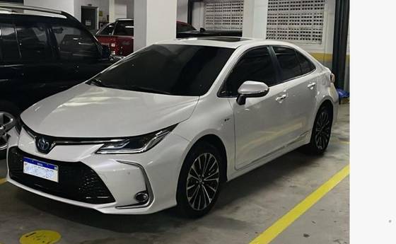 TOYOTA COROLLA 1.8 VVT-I HYBRID FLEX ALTIS PREMIUM CVT